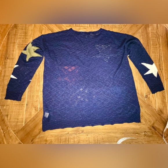 ⭐️Davi & Dani boutique sweater - very lightweight, loose, & comfy - size large - Picture 10 of 10